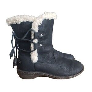 UGG Black Winter Boots with Cream Fur